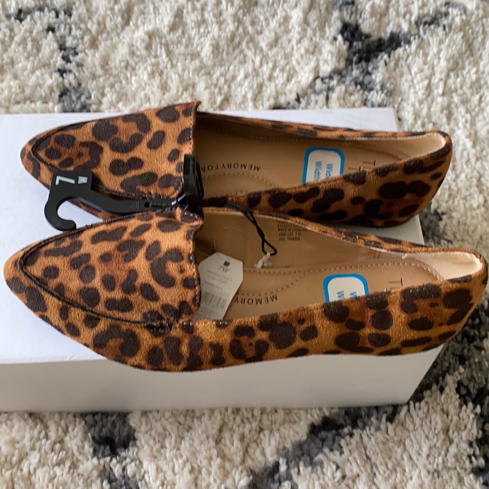 Brand new Leopard flats